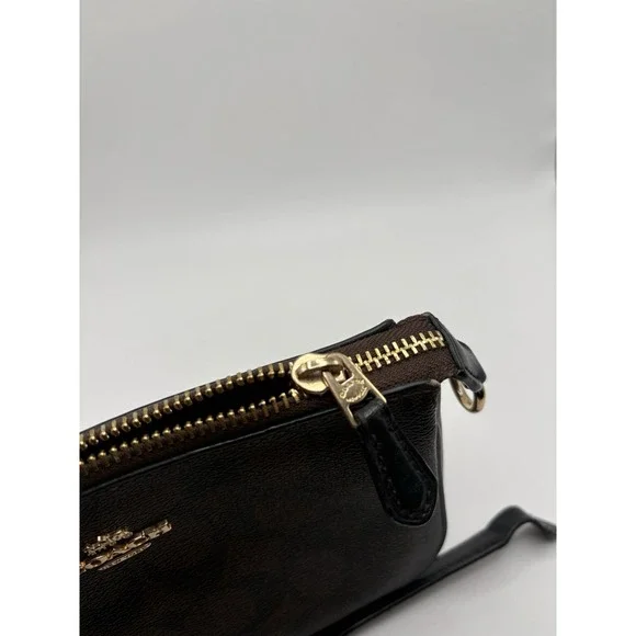 Coach Nolita 19 Women's Brown Leather Handbag ZIP Bag READ - Picture 5 of 10